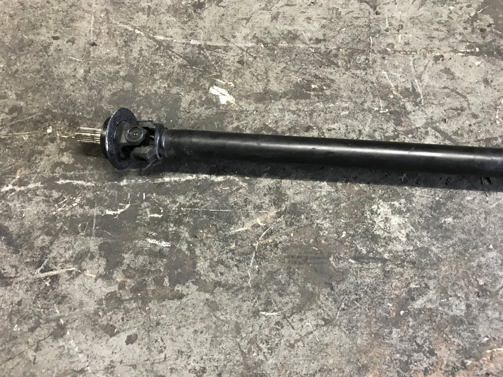 OEM 2017 17 INFINITI Q60 AWD 3.0L TT   FRONT DRIVESHAFT ASSEMBLY2