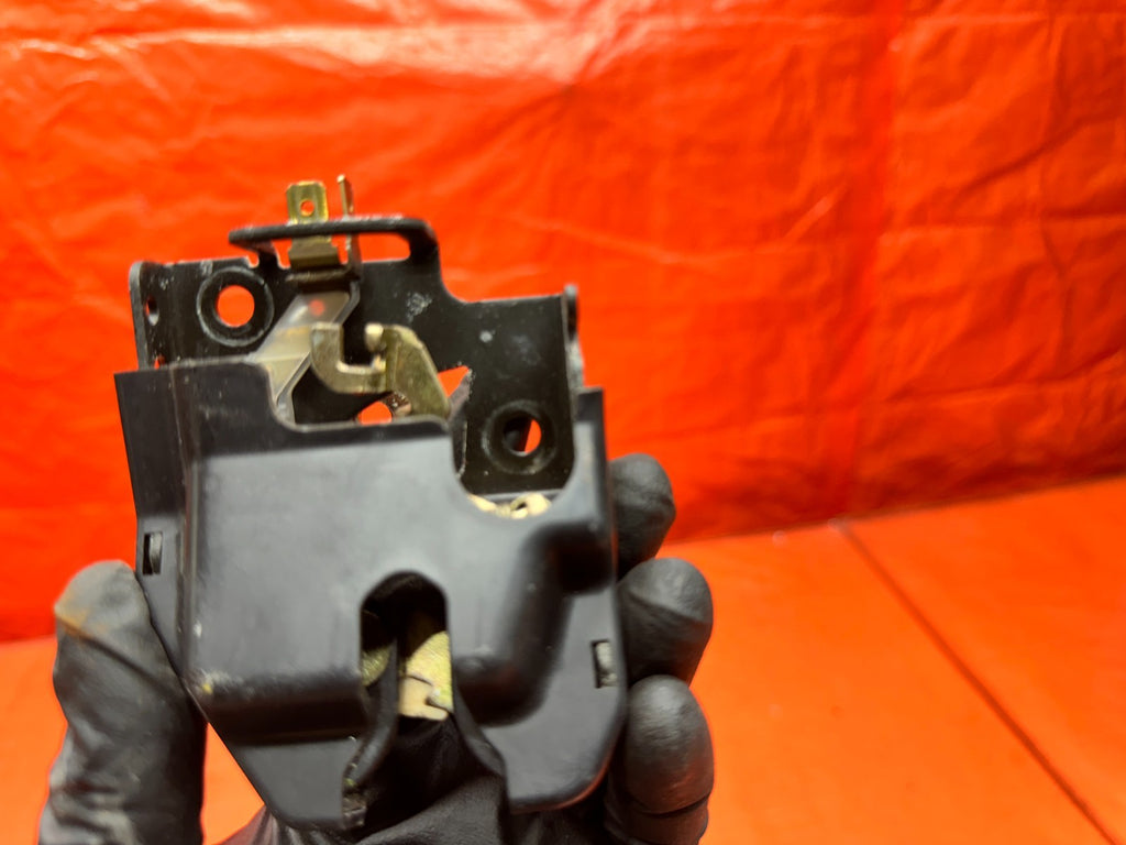 97 01 HONDA PRELUDE 2.2L REAR TRUNK DECKLID DECK LID LOCK LATCH ACTUATOR #3365
