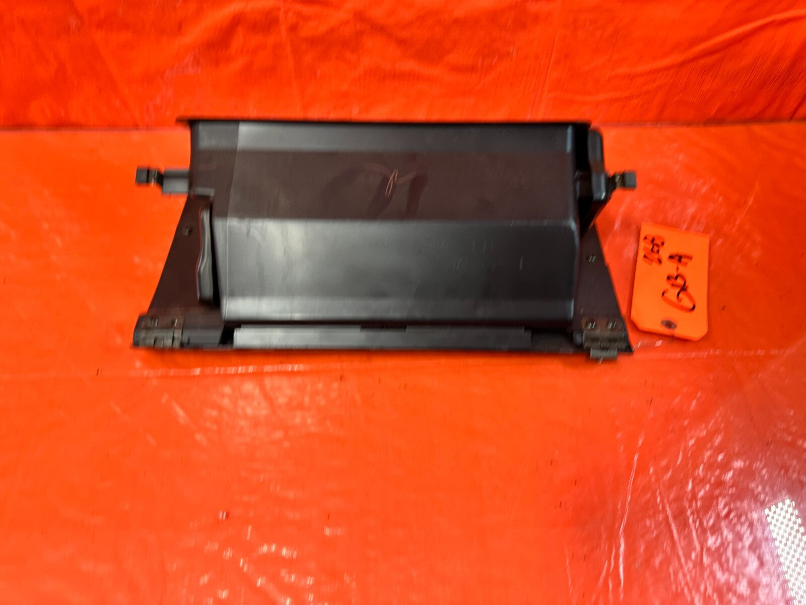 94 01 ACURA INTEGRA 2 & 4 DOOR   GLOVE BOX   BLACK   COLOR   OEM #2688