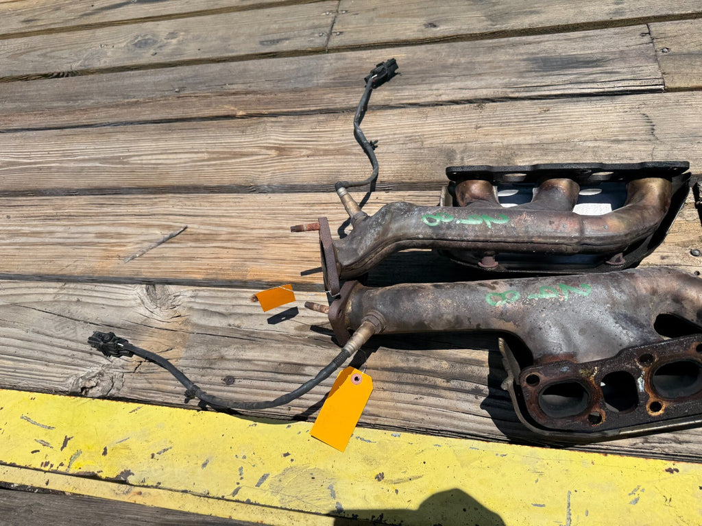 03 07 INFINITI G35 COUPE   VQ35DE LEFT RIGHT EXHAUST MANIFOLD MANIFOLDS OEM 29815