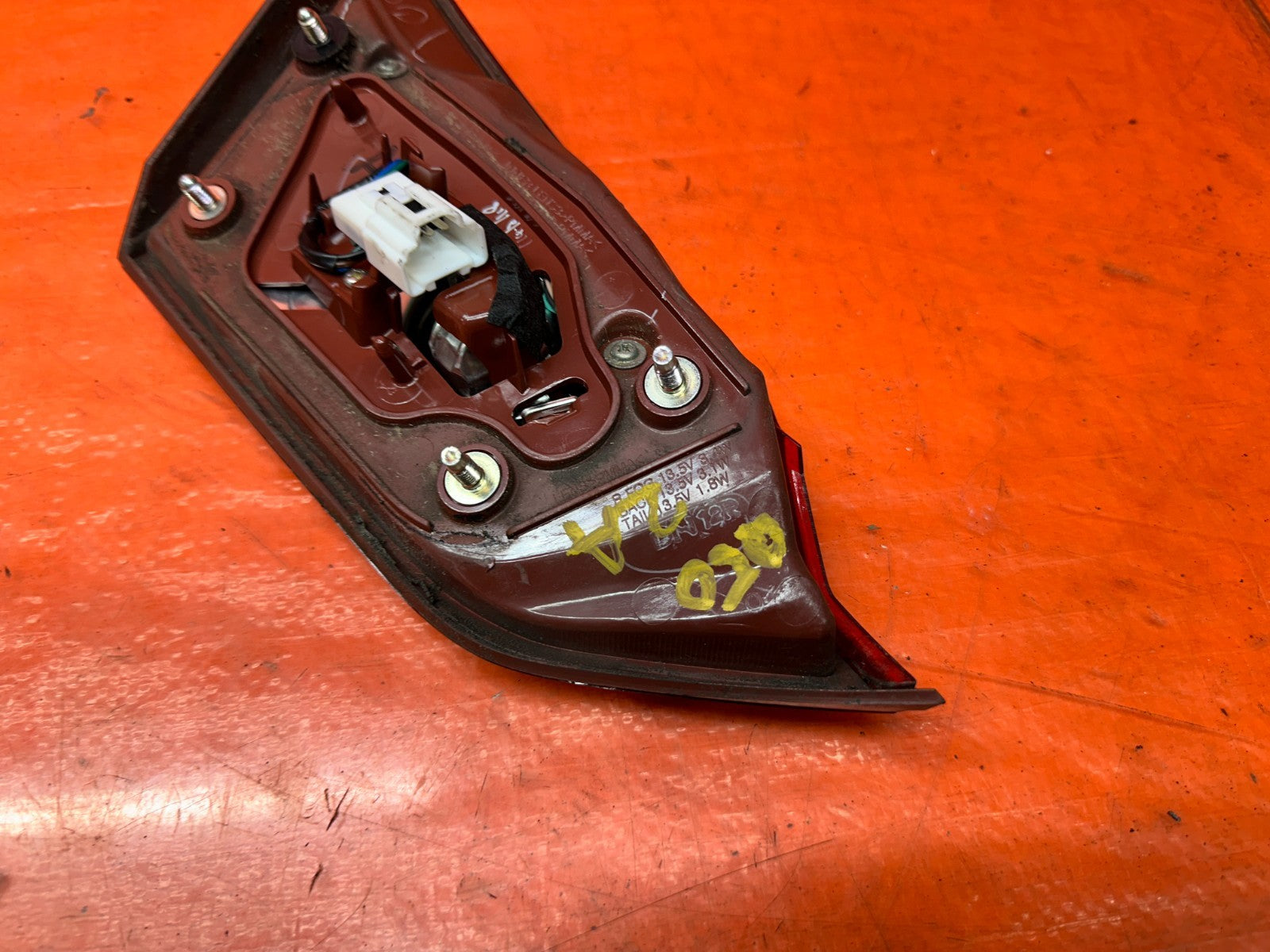 14-17 INFINITI Q50 4D 3.7L 3.0T RIGHT INNER TRUNK MOUNTED TAIL LIGHT OEM #Q5010