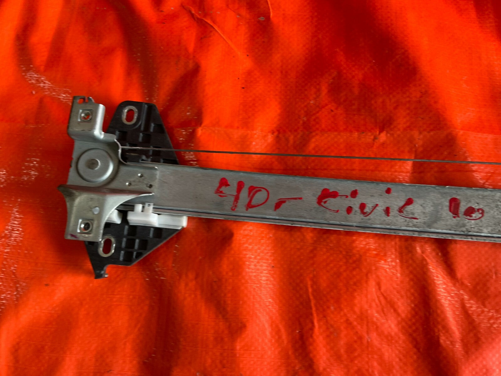 06 11 HONDA CIVIC SEDAN 4 DOOR   DRIVER LEFT REAR WINDOW REGULATOR   OEM OE4