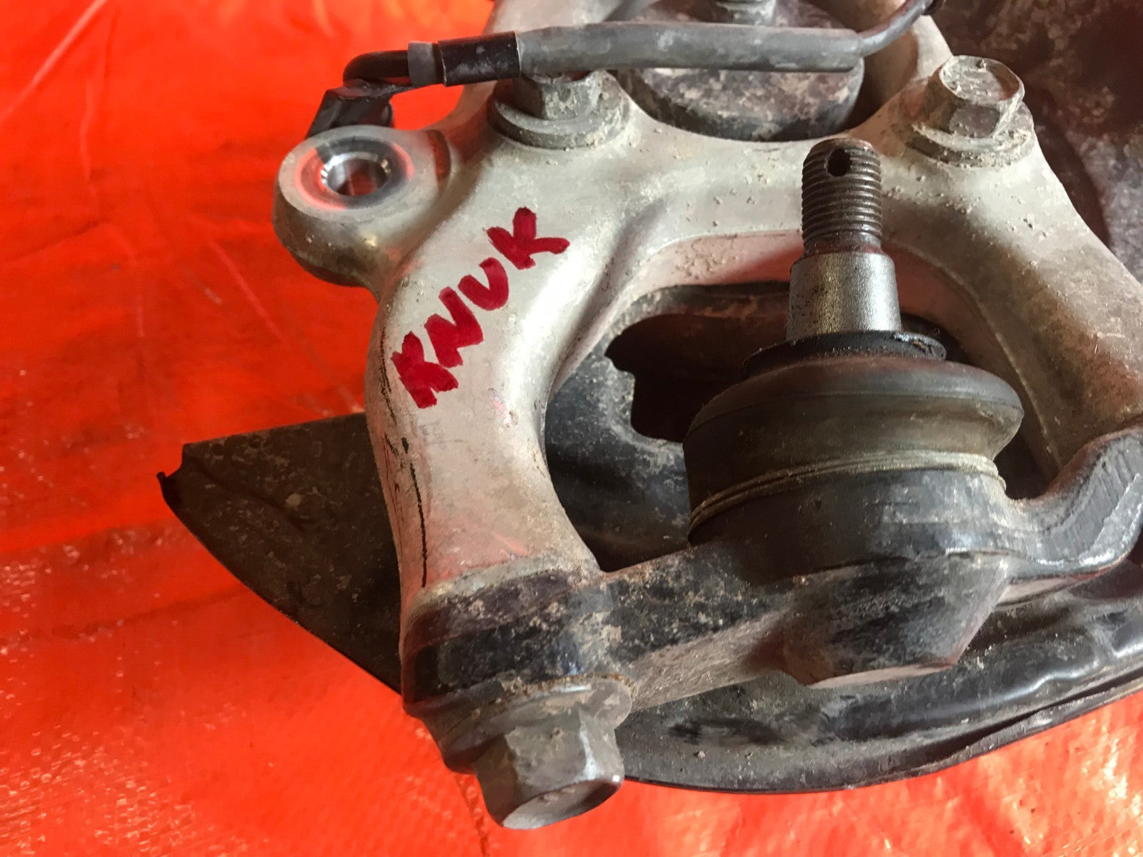 OEM 2016 2017 LEXUS IS350 DRIVER LEFT FRONT SPINDLE KNUCKLE HUB   RWD   BASE MDL6