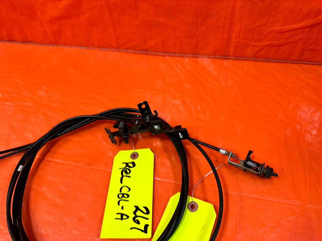 90 97 MAZDA MX 5 MIATA   TRUNK & GASOLINE GAS FUEL RELEASE CABLE WIRE   OEM 2676