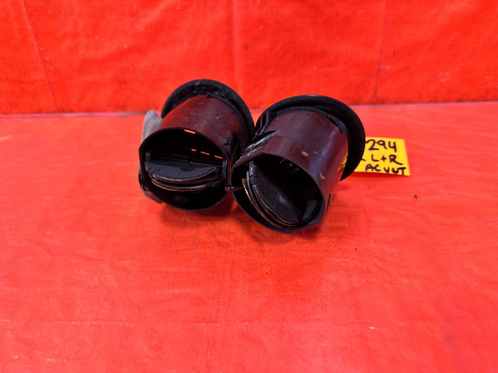 93 97 HONDA DEL SOL   LEFT & RIGHT   AC AIR CONDITIONING VENT   OEM FACTORY 2943
