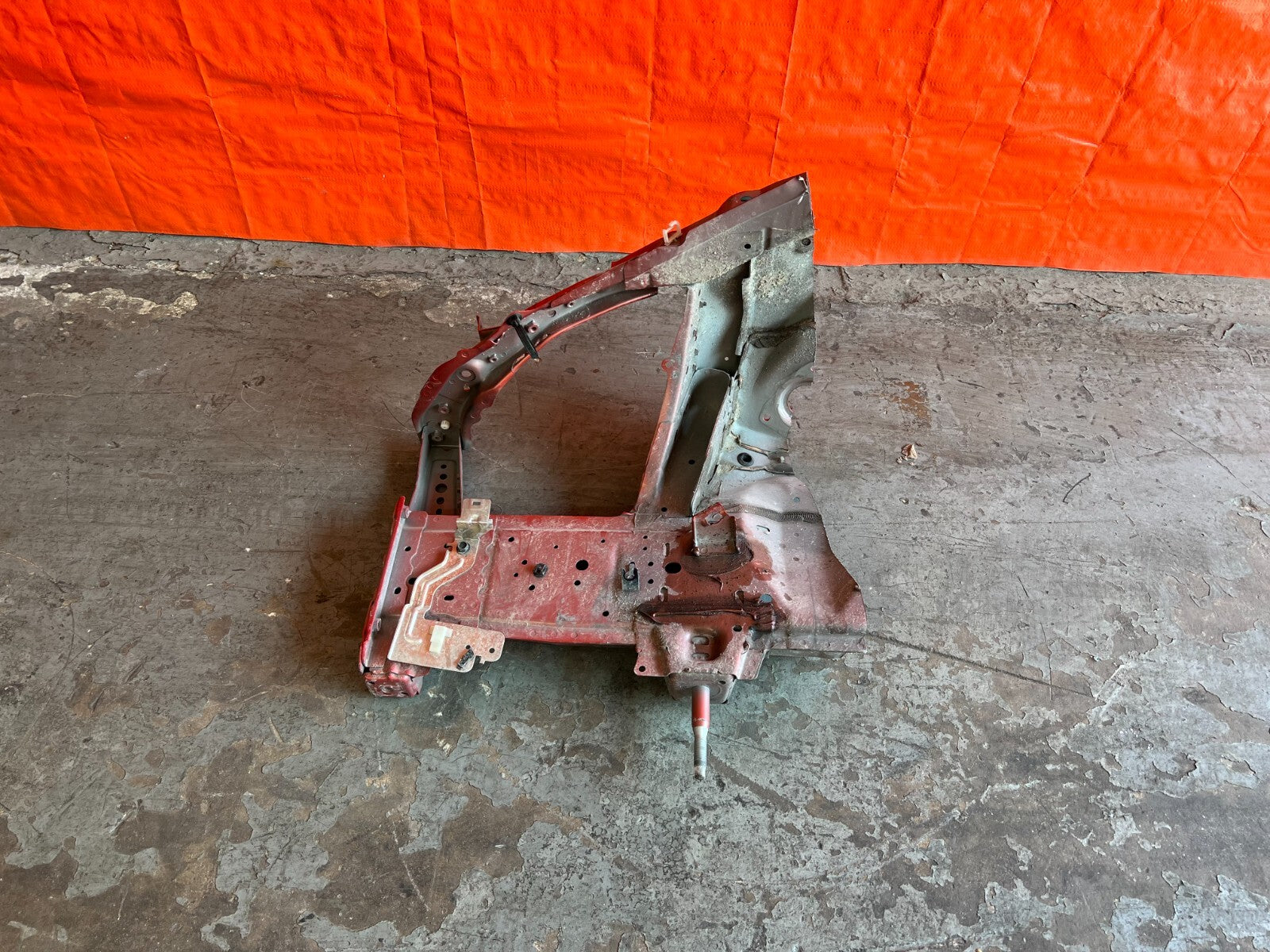 14 20 INFINITI Q50   DRIVER LEFT FRONT   FRAME CUT A PILLAR CHASSIS LEG OEM #1139