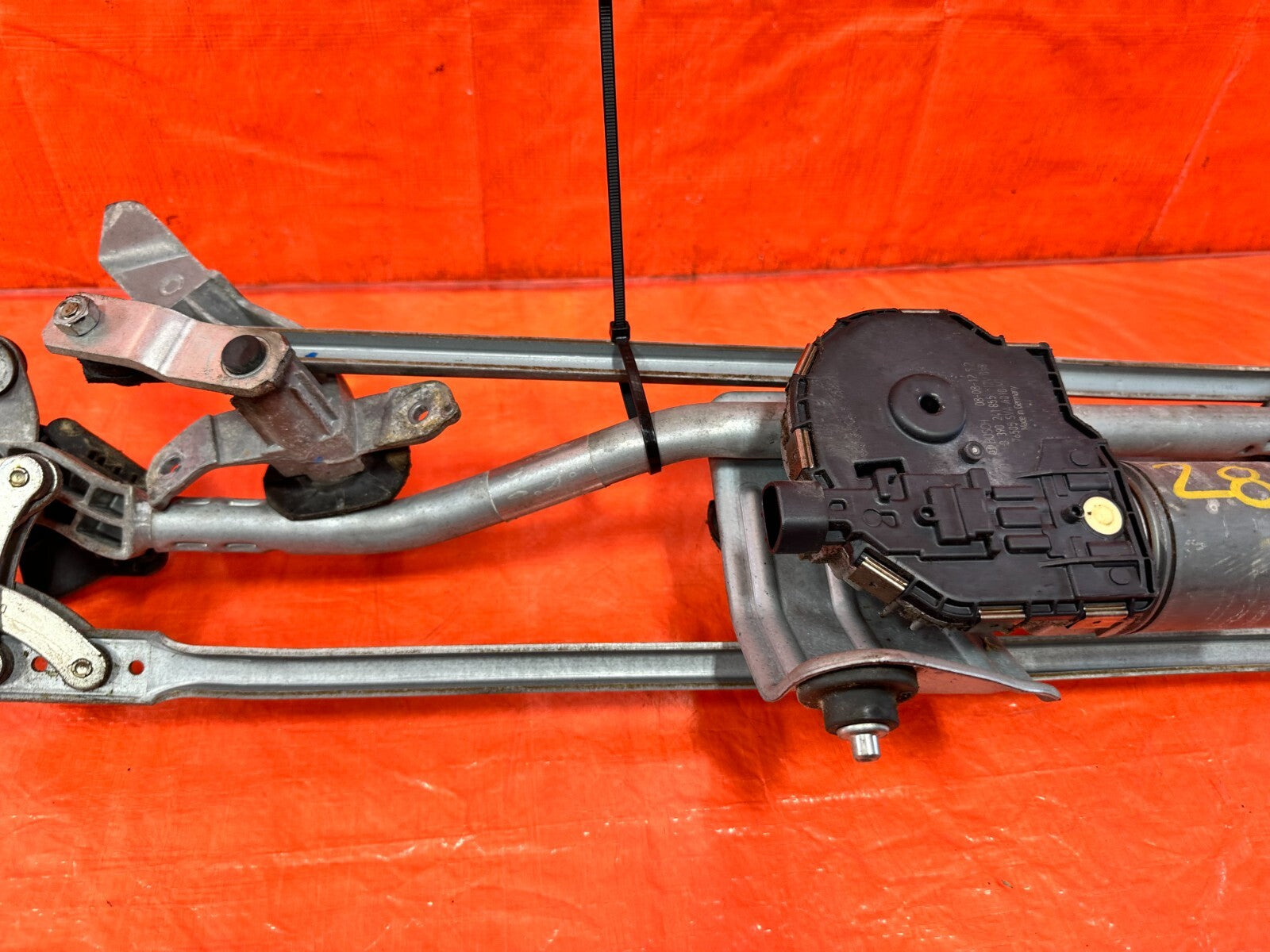 06 11 HONDA CIVIC SI 2D COUPE   WINDSHIELD WIPER MOTOR W/ LINKAGE   OEM OE #28610