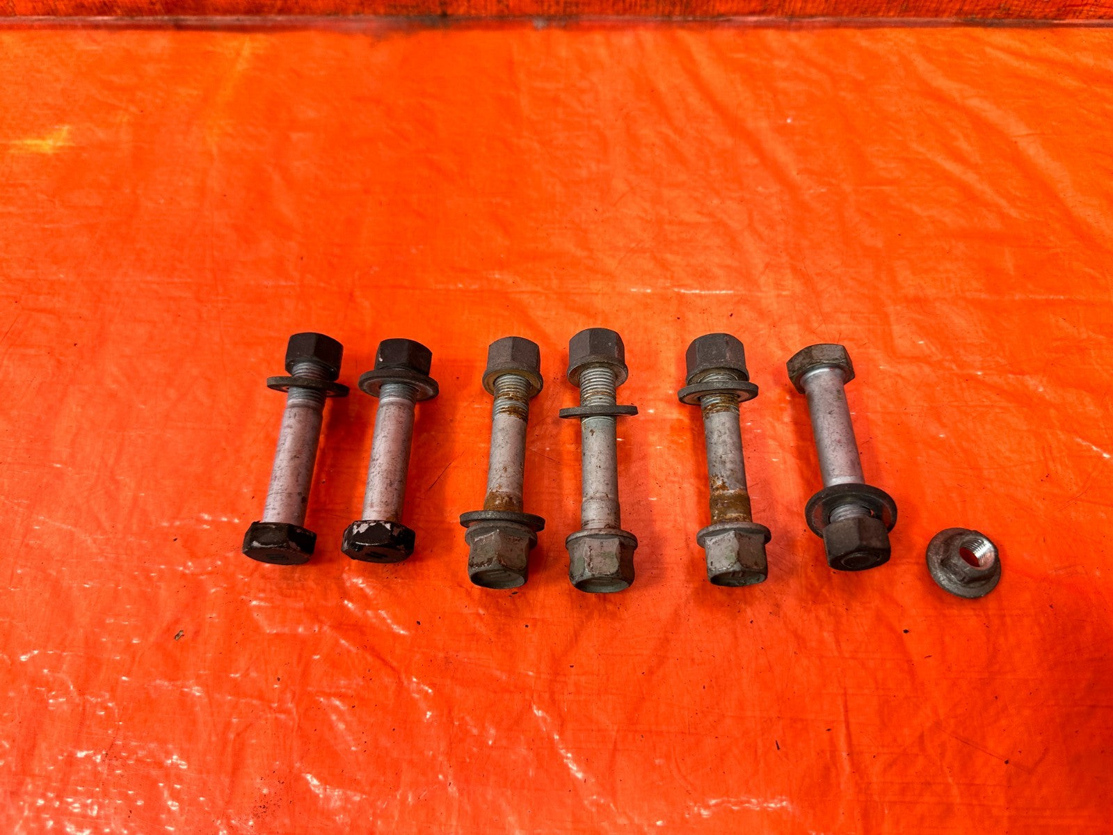08 15 INFINITI G37 & Q60 DRIVESHAFT DRIVE SHAFT PROPELLER SHAFT BOLTS   OEM 3204