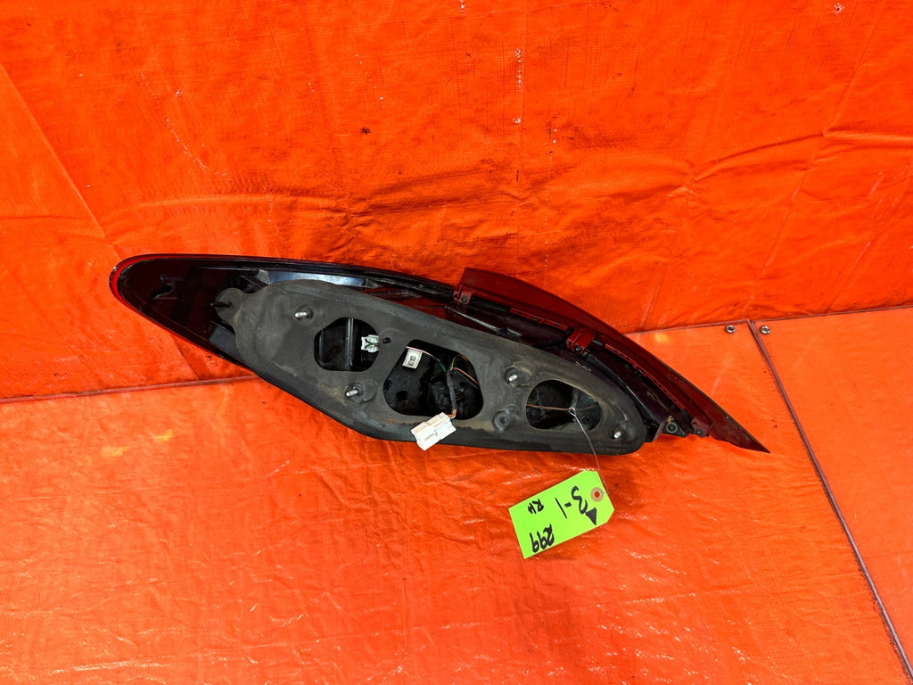 13 16 HYUNDAI GENESIS COUPE   PASSENGER RIGHT TAIL LIGHT LAMP OEM FACTORY #2999