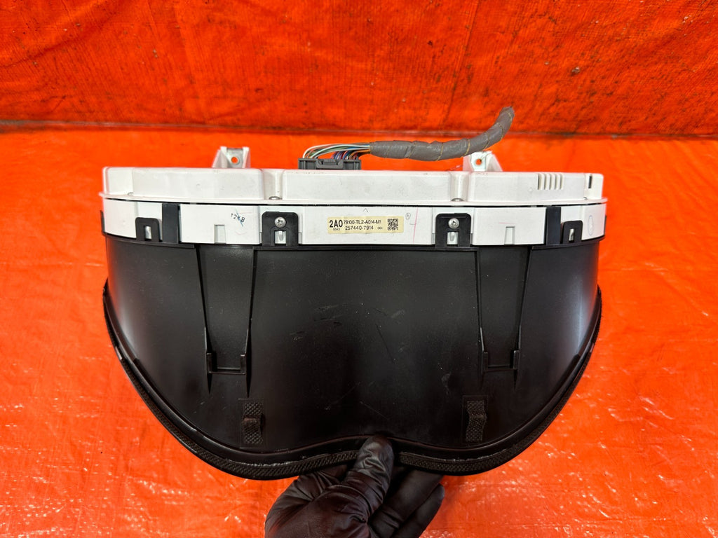 09 10 ACURA TSX AUTOMATIC   AUTOMATIC INSTRUMENT GAUGE CLUSTER SPEEDOMETER6