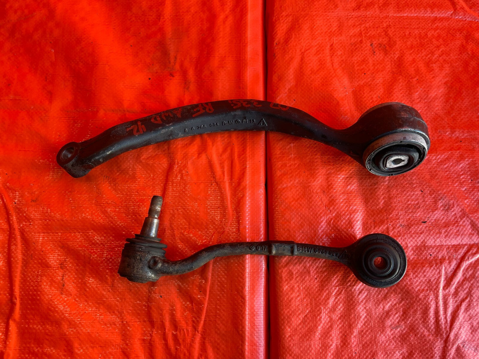 2007 BMW 335i   AWD MODELS ONLY   PASSENGER RIGHT FRONT   LOWER CONTROL ARM SET11