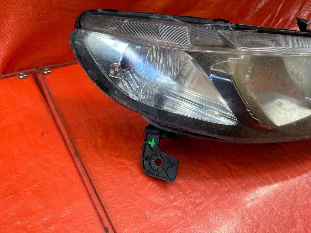 06 08 HONDA CIVIC SEDAN   LEFT & RIGHT AFTERMARKET BLACK HOUSING HEADLIGHTS #2209