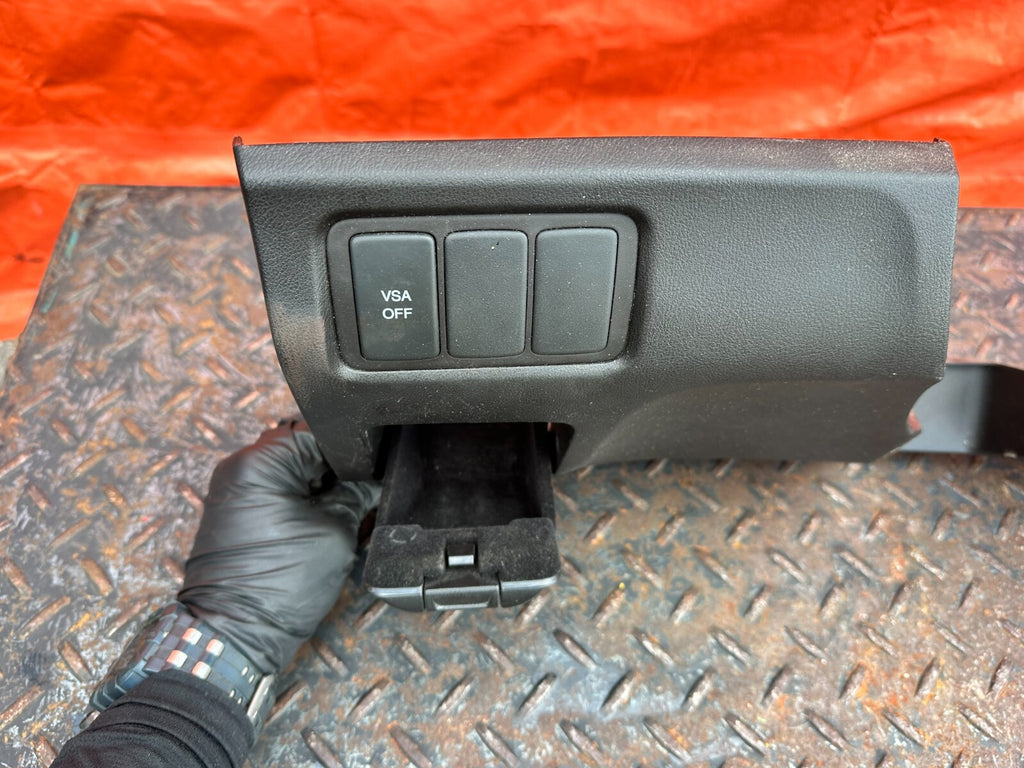 09 14 ACURA TSX   KNEE TRIM UNDER STEERING COLUMN LOWER COVER   BLACK   OEM #2796