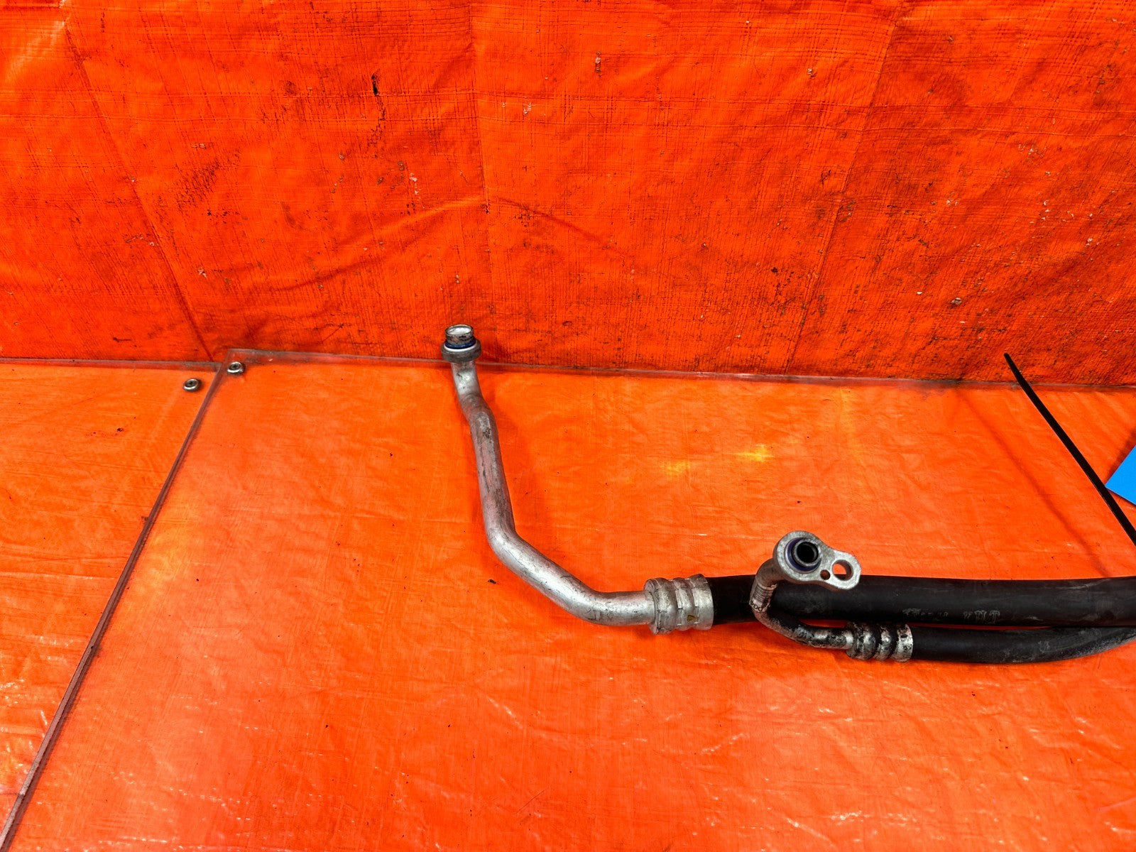 13 16 HYUNDAI GENESIS COUPE 3.8L   TO THE AC COMPRESSOR   AC LINES   OEM #3185