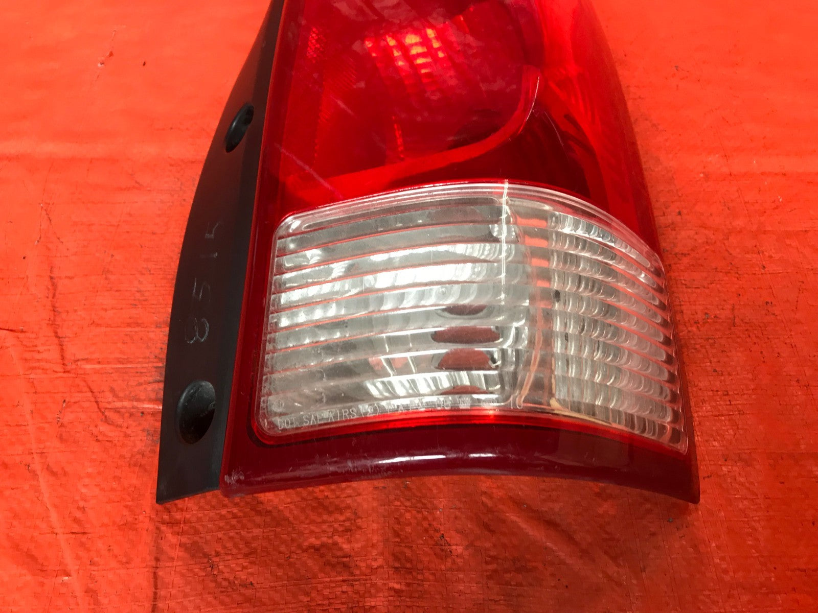 OEM 2005 2006 2007 BUICK TERRAZA PASSENGER RIGHT TAIL LIGHT LAMP 05 06 071