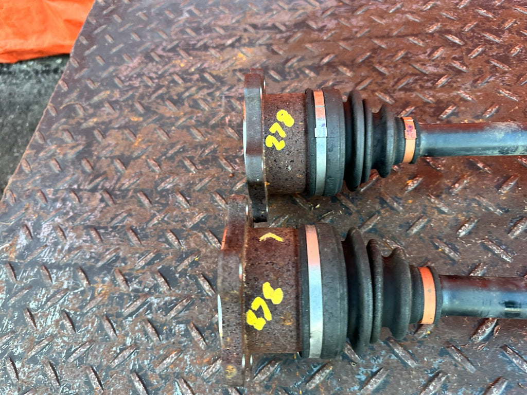 08 15 INFINITI G37 & Q60   LEFT & RIGHT   MANUAL STICK SHIFT AXLES   OEM #2789