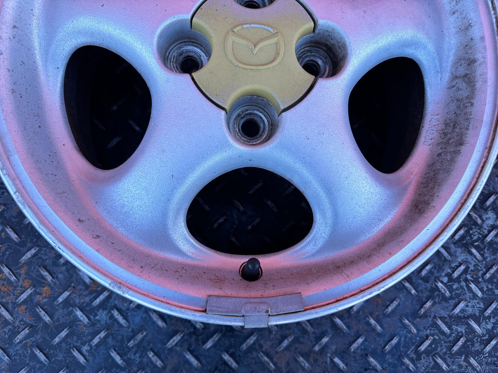 90 05 MAZDA MX 5 MIATA   5 SPOKE   14x6 +40MM FACTORY WHEEL RIM   OEM #267 35
