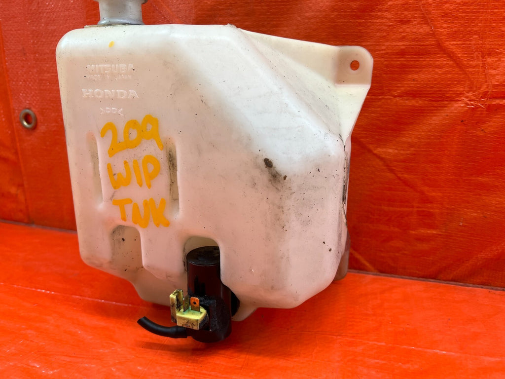 04 08 ACURA TSX   WINDSHIELD WIPER RESERVOIR TANK W/ MOTOR   OEM FACTORY #2096