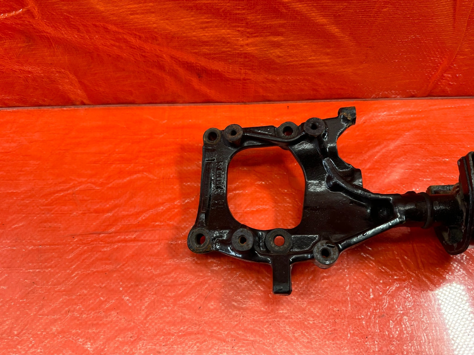 92 95 HONDA CIVIC   D16Z6 D15B7 AIR CONDITIONING AC COMPRESSOR PUMP BRACKET  7