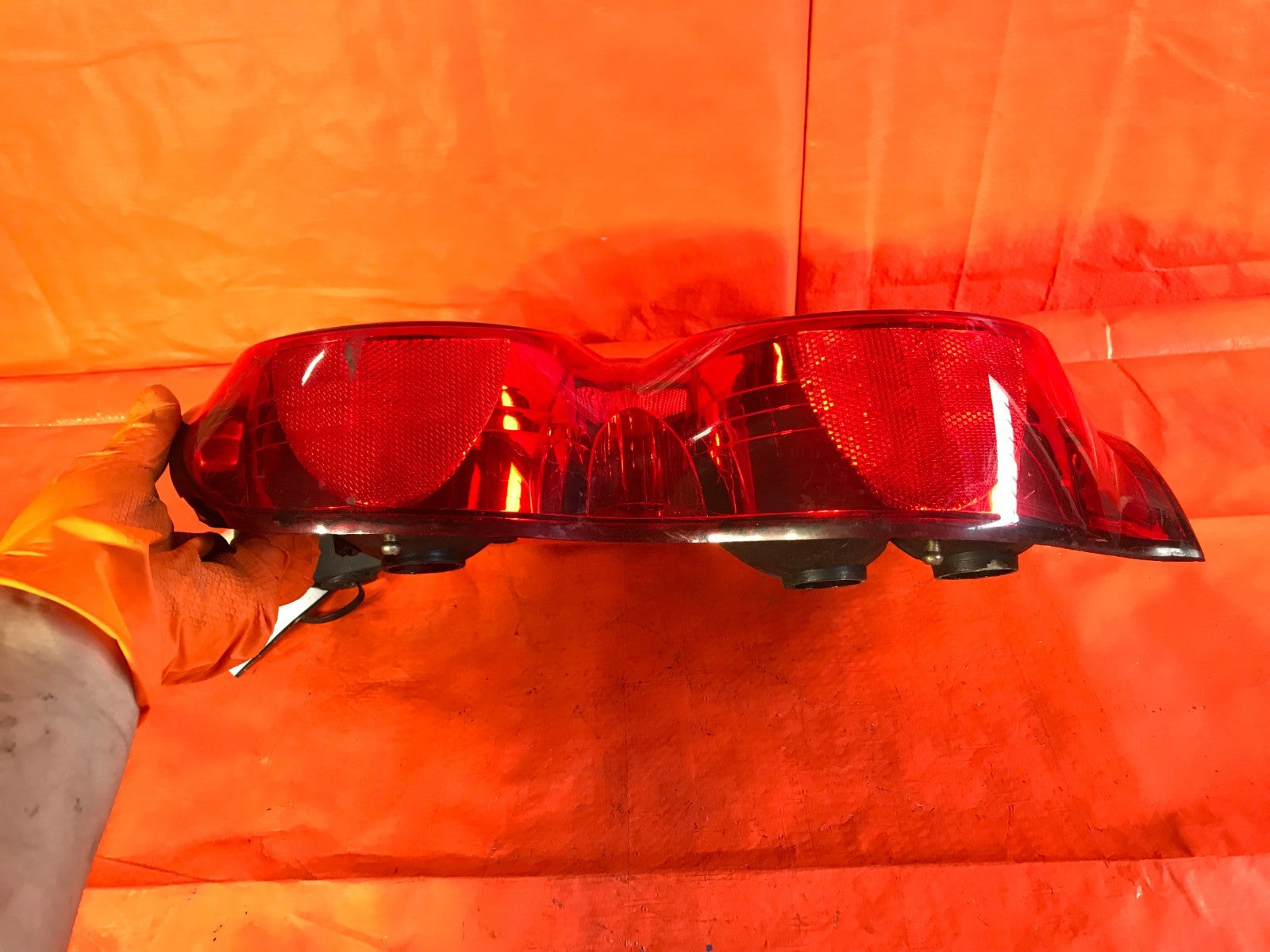 OEM 2005 05 DODGE DURANGO DRIVER LEFT TAIL LIGHT LAMP L LH5