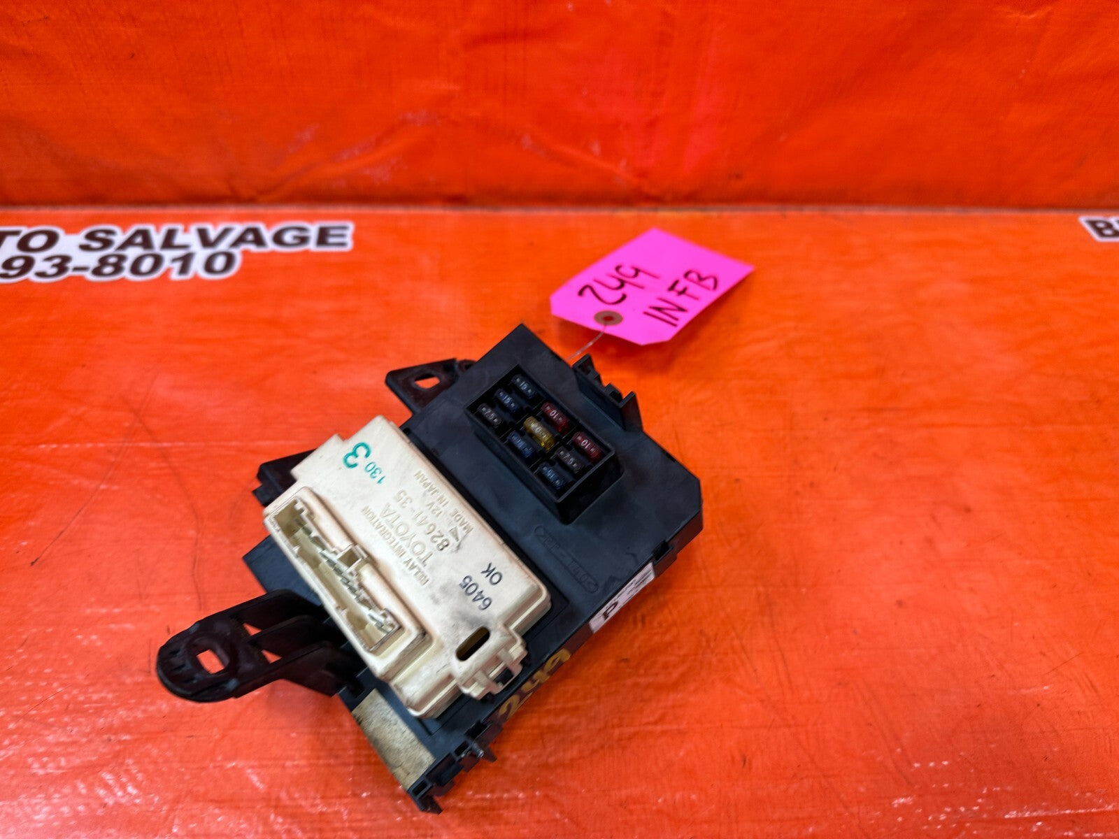 1996 96 TOYOTA TACOMA   2RZ FE 2.4L   INTERIOR CABIN UNDER DASH FUSE BOX PANEL  5