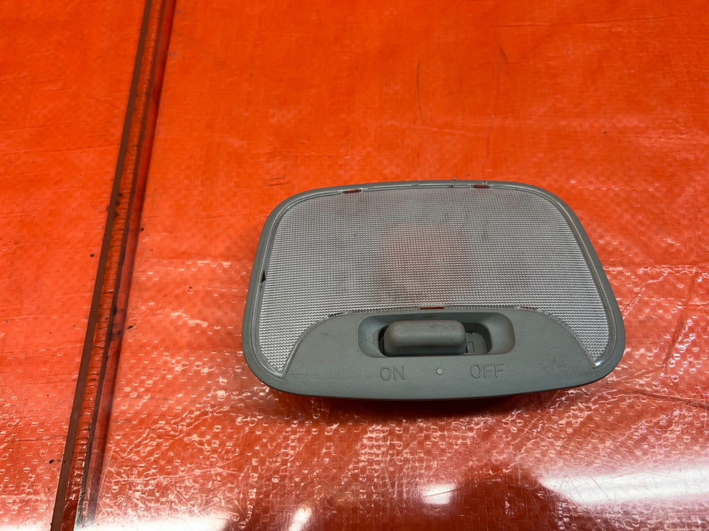 08 15 LANCER EVOLUTION X EVO 10   REAR DOME LIGHT   NON SUNROOF MODEL   OEM #1755