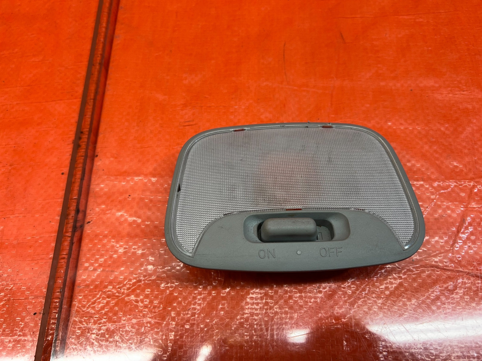 08 15 LANCER EVOLUTION X EVO 10   REAR DOME LIGHT   NON SUNROOF MODEL   OEM #1755