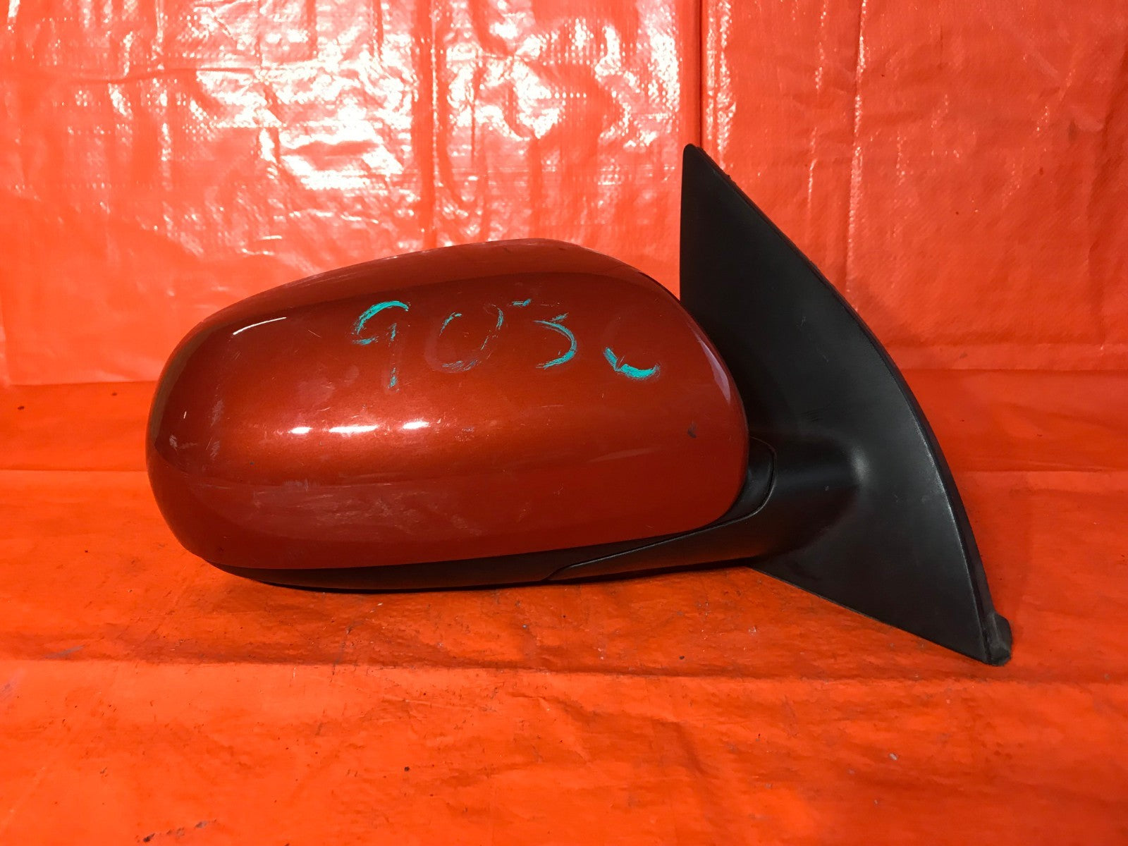 OEM 2010 10 HYUNDAI ACCENT PASSENGER RIGHT SIDE VIEW MIRROR   ORANGE E13 0274270