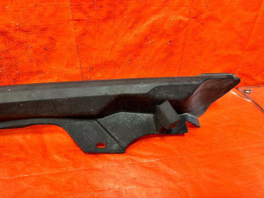 04 05 ACURA TSX   TOP OF THE FENDER   PASSENGER RIGHT TRIM PLASTIC   OEM #3123