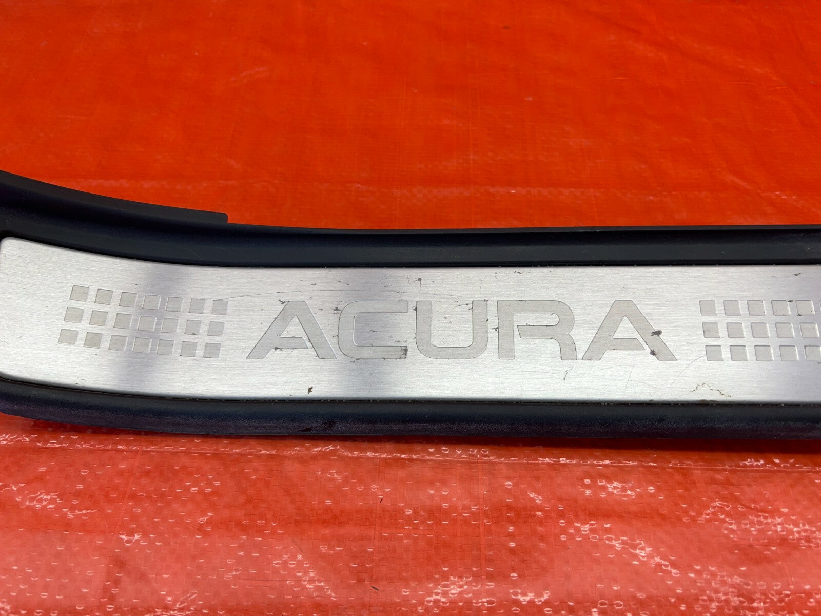 04 06 ACURA TL  FLOOR PILLAR SCUFF PLATE   PASSENGER RIGHT REAR SIDE   OEM #1085