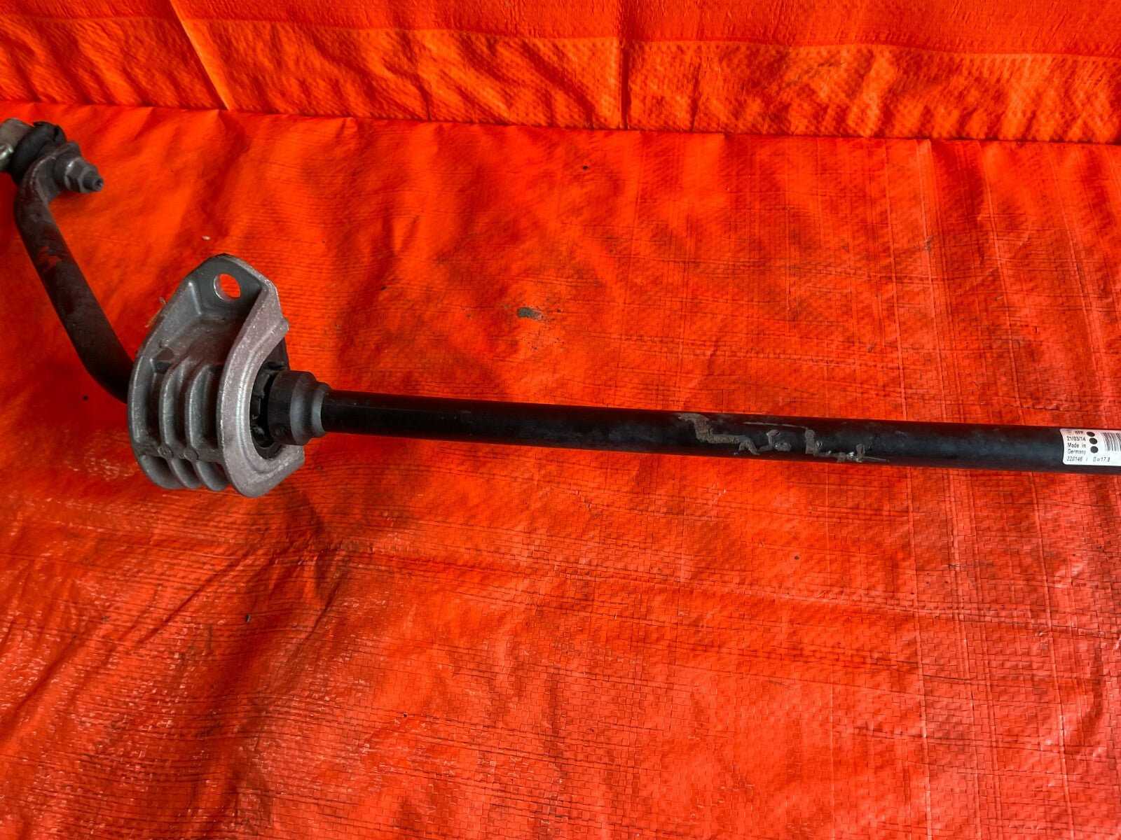 11 16 PORSCHE   PANAMERA 4 MODEL   AWD   DRIVER LEFT REAR CONTROL ARM SET OEM 658