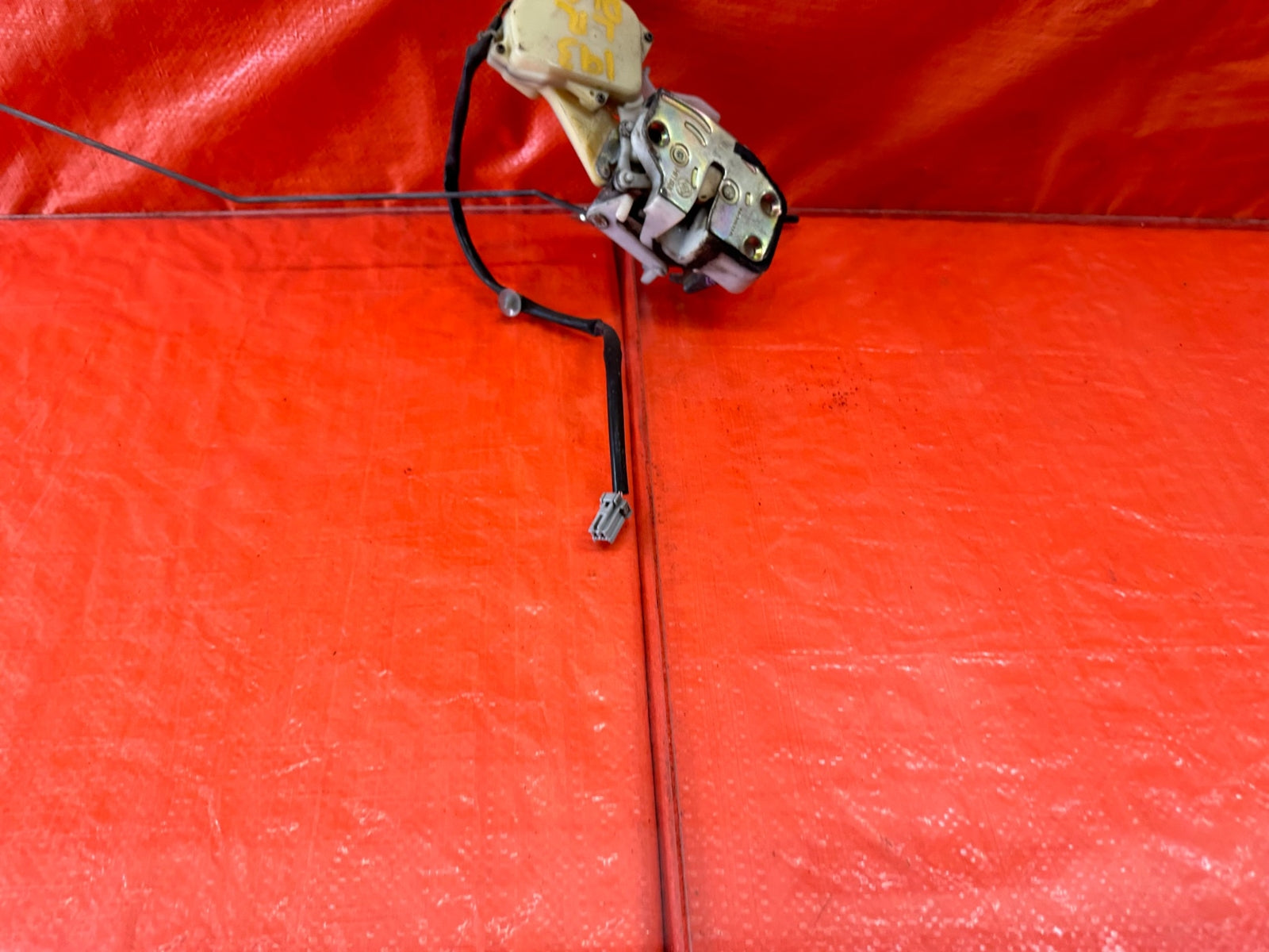 95 98 HONDA ODYSSEY   DRIVER LEFT REAR DOOR LOCK ACTUATOR   OEM #1934