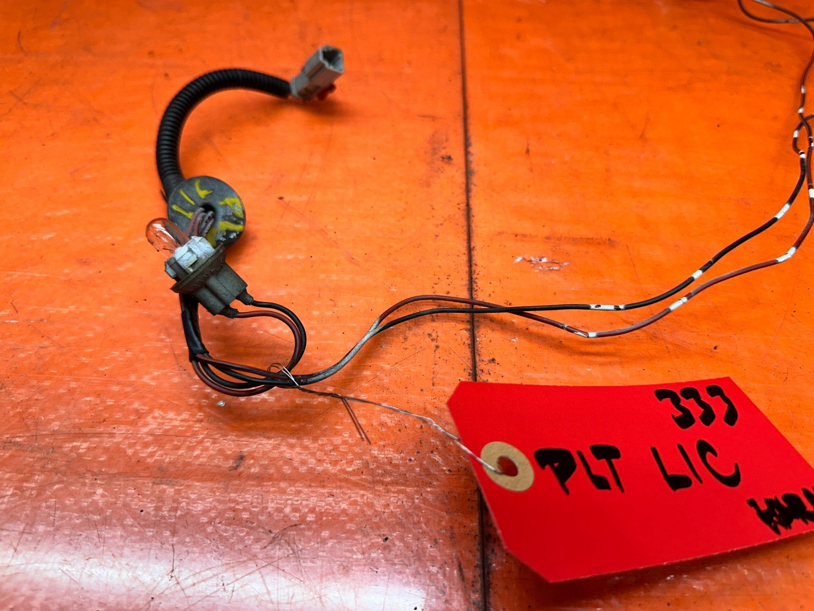 92 95 HONDA CIVIC 2D COUPE   REAR LICENSE PLATE LIGHT WIRE HARNESS   OEM #3335