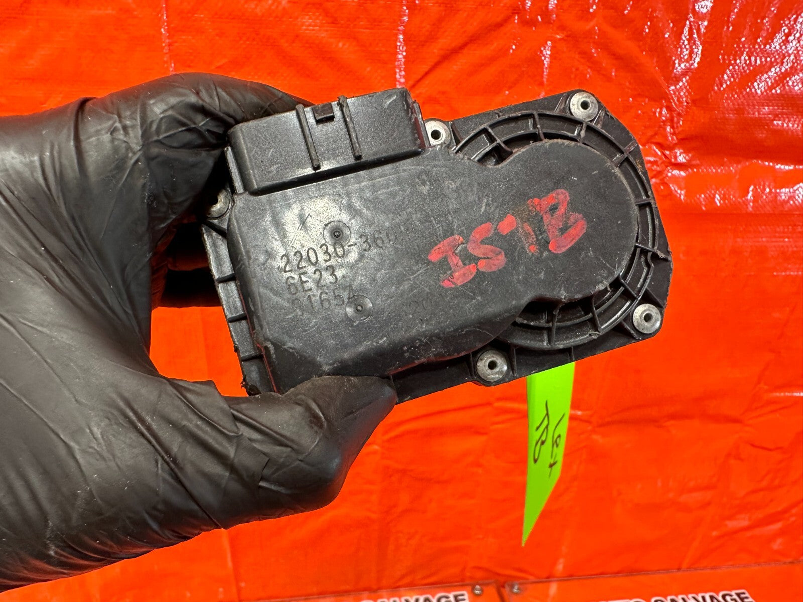 OEM 2016 16 LEXUS IS200T THROTTLE BODY ASSEMBLY   PART # 22030 360503