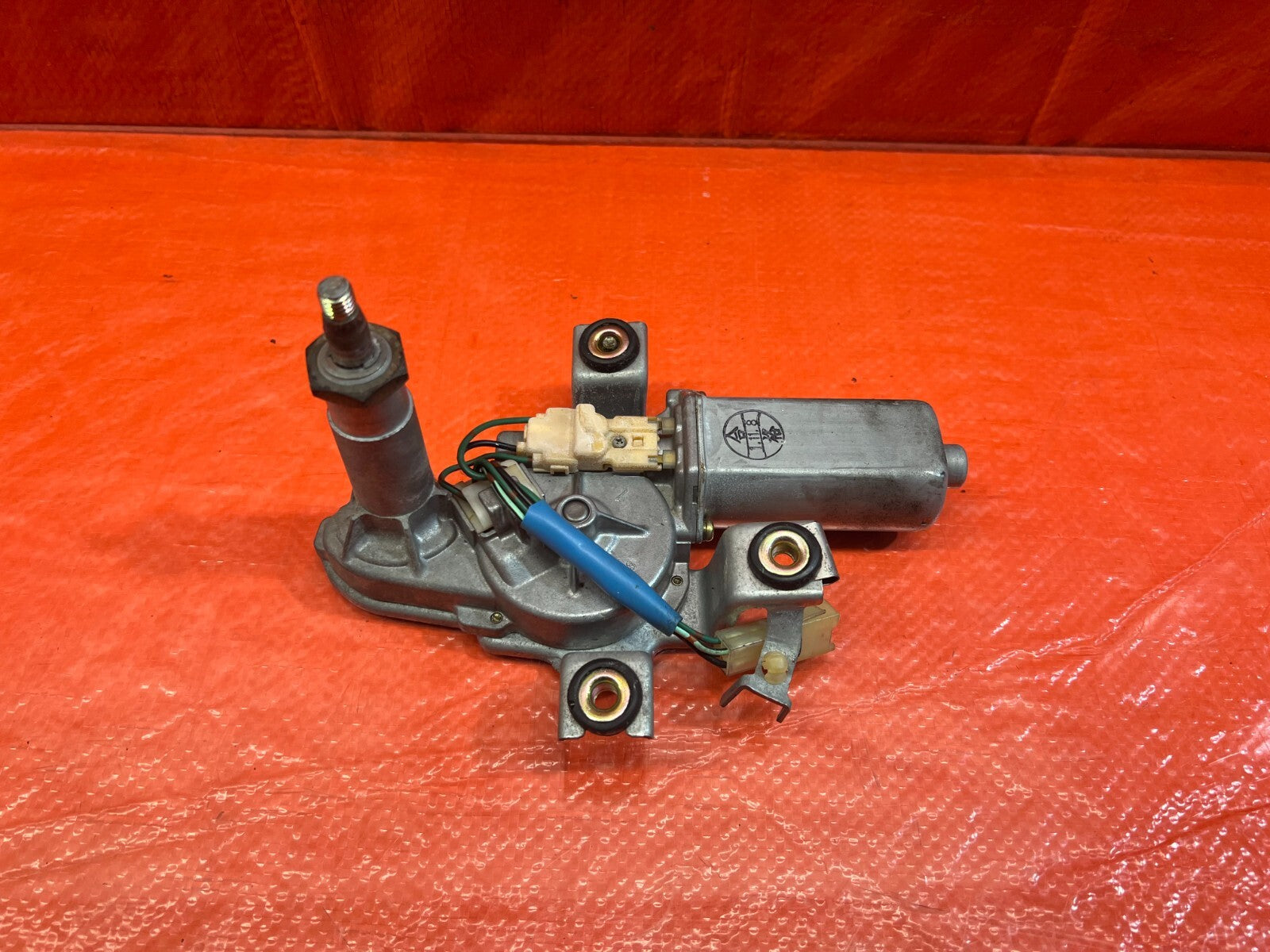 02   06 ACURA RSX BASE & TYPE S   REAR WIPER MOTOR ASSEMBLY   OEM FACTORY #1724