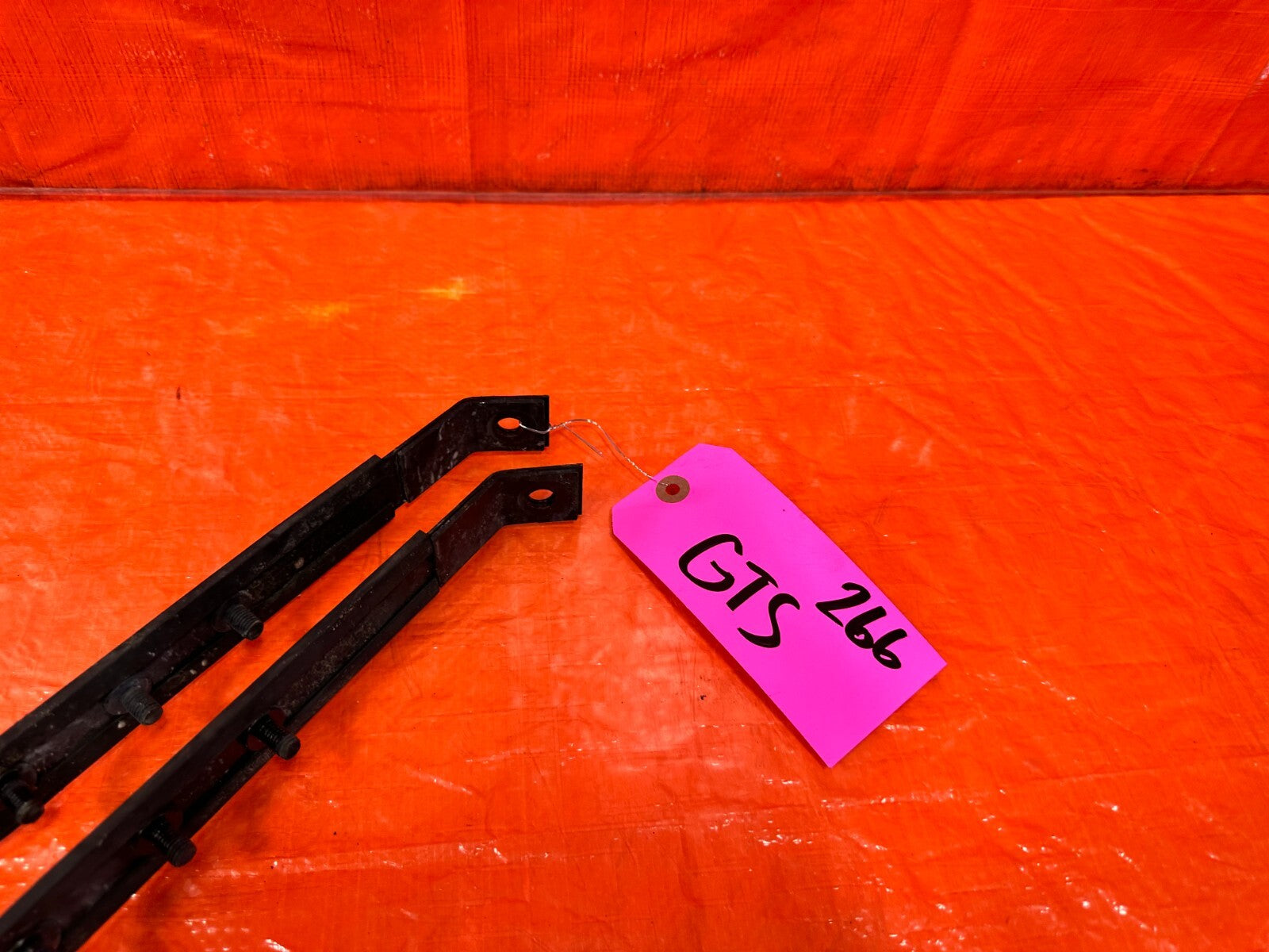12 21 SUBARU WRX & STI  GASOLINE GAS FUEL TANK STRAP SET STRAPS SUPPORTS 2664
