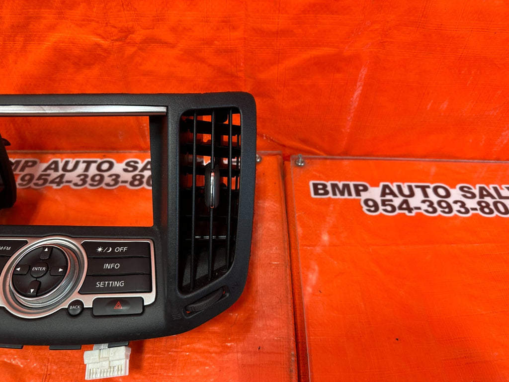 08 15 INFINITI G37 & Q60    2D COUPE   RADIO STEREO CONTROL BEZEL   NON NAVI 2454