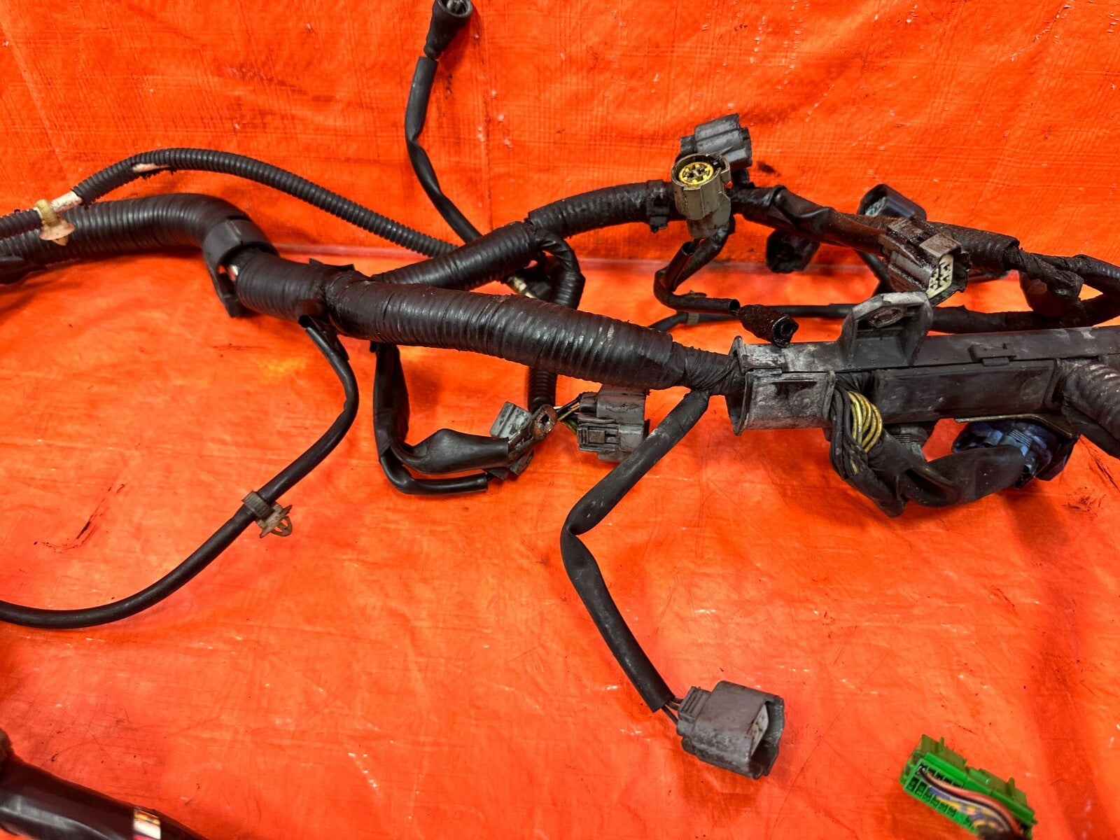 99 00 HONDA CIVIC   D16Y7 NON VTEC   AUTOMATIC   ENGINE HARNESS WIRE LOOM   OEM8