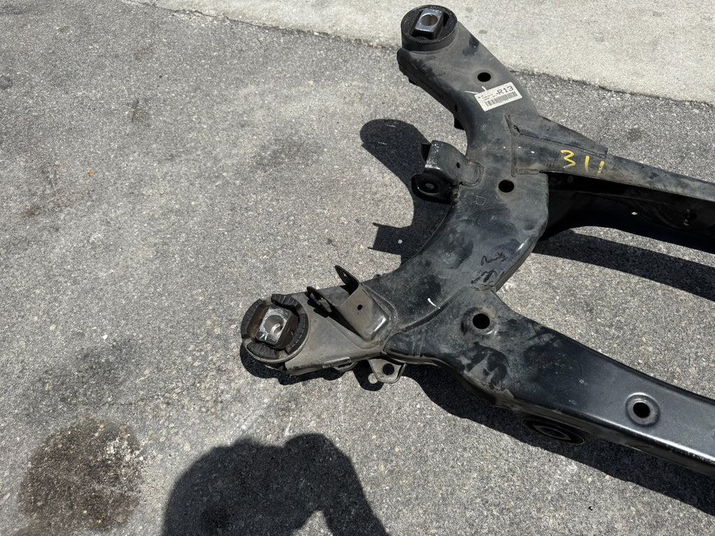 10 16 HYUNDAI GENESIS COUPE   REAR SUBFRAME CROSSMEMBER K FRAME   OEM #30215