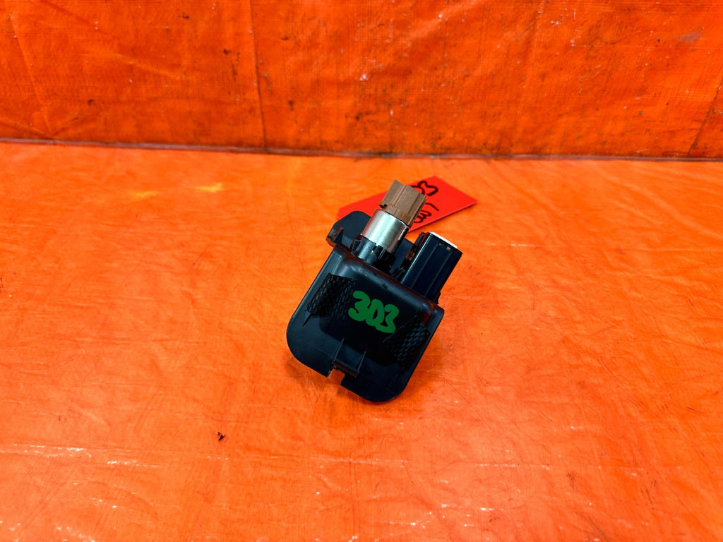 09 11 MAZDA RX8 RX 8   AUX SWITCH   OEM #3034