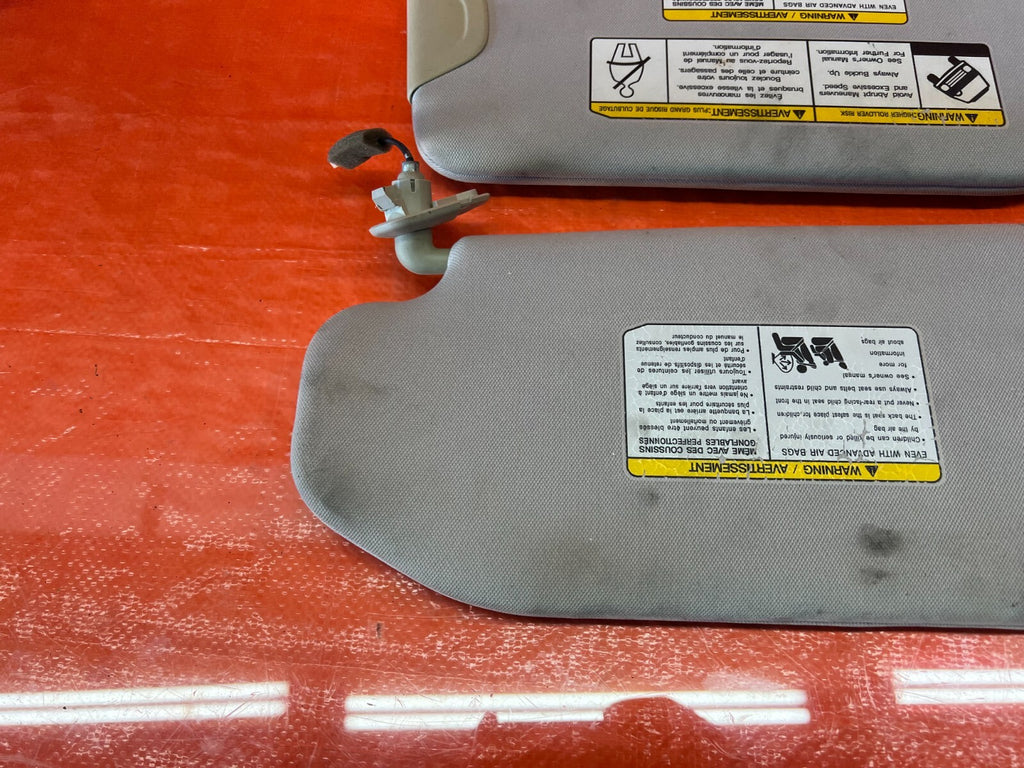 2010 10 INFINITI FX35   LEFT AND RIGHT SUN VISORS PAIR SET   OEM FACTORY #1165