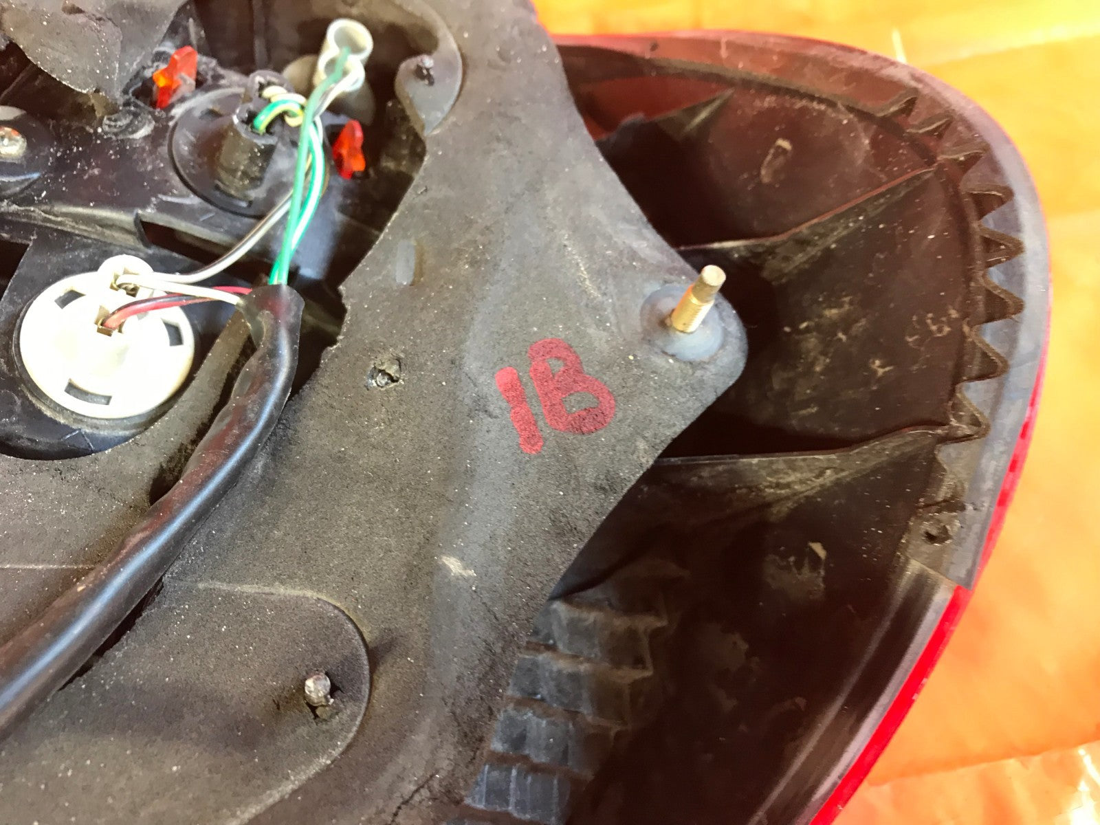 OEM 2002 02 TOYOTA CAMRY DRIVER LEFT TAIL LIGHT LAMP L LH7