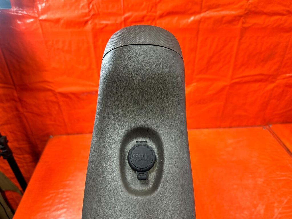 02 06 ACURA RSX   ARM REST CENTER CONSOLE ASSEMBLY   TAN IN COLOR   OEM #280 113