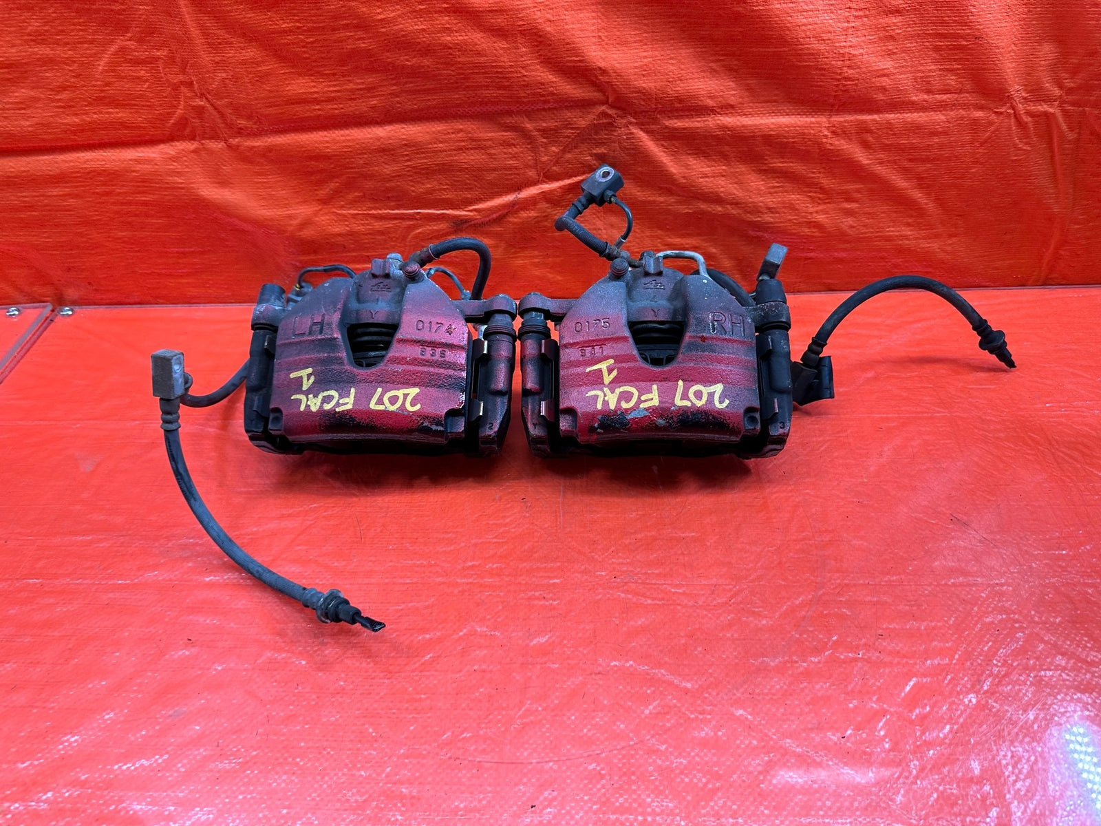 08 15 INFINITI G37 Q60   NON SPORT MODEL   LEFT 7 RIGHT FRONT BRAKE CALIPERS 20710