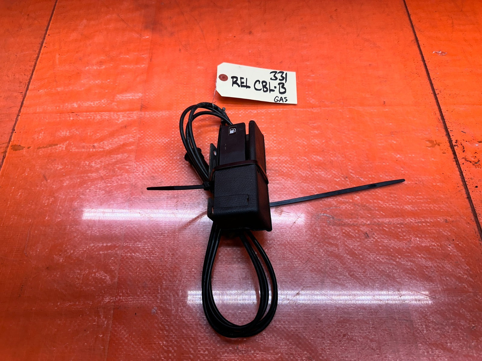 1998 2001 ACURA INTEGRA TRUNK FUEL RELEASE CABLE WIRE LEVER OEM #3314
