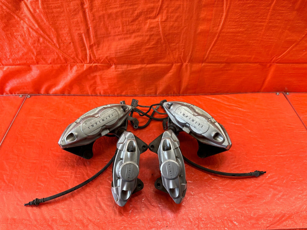 08 15 INFINITI G37 & Q60 SPORT   AKEBONO   BRAKE CALIPERS LEFT & RIGHT   OEM 1880