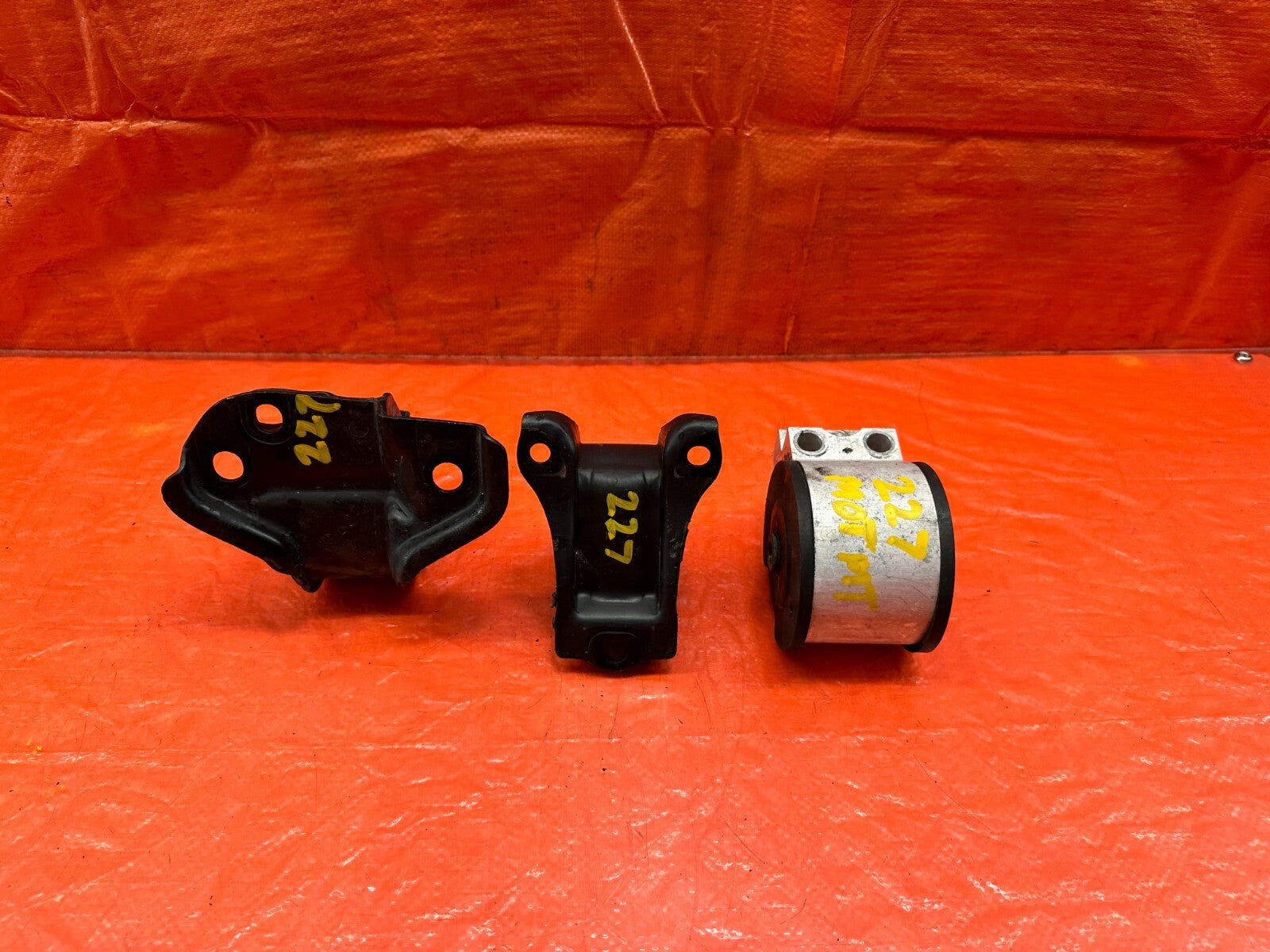 93 97 HONDA DEL SOL   MANUAL   MANUAL MOTOR MOUNT SET LEFT RIGHT FRONT OEM #2278