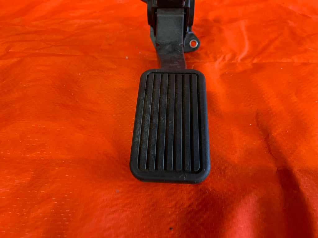 2019 HONDA CIVIC LX SEDAN 2.0L GASOLINE GAS FUEL ACCELERATOR PEDAL   OEM FACTORY1