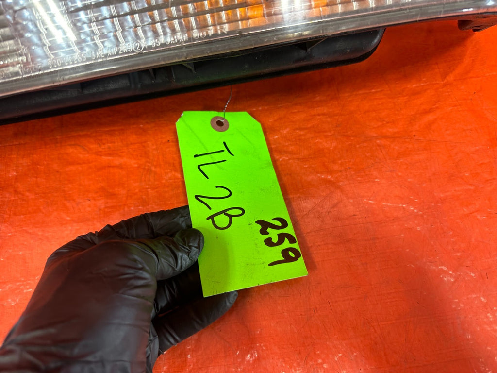 97 01 HONDA PRELUDE   PASSENGER RIGHT   TAIL LIGHT LAMP   OEM FACTORY #2599