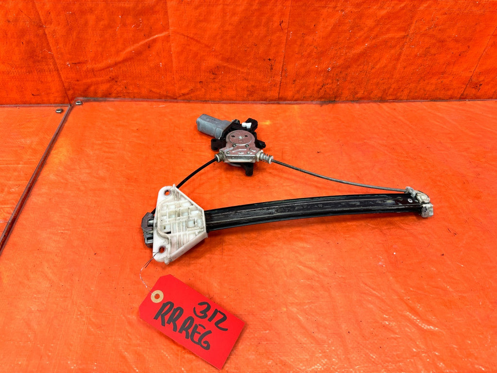04 08 ACURA TSX   PASSENGER RIGHT REAR   WINDOW REGULATOR W/ MOTOR   OEM #3120